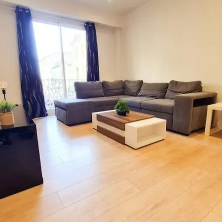 Avec Balcon Et Parking Prive 니스