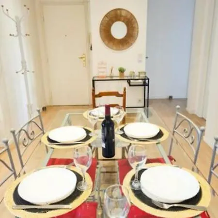 Appartement Avec Balcon Et Parking Privé *